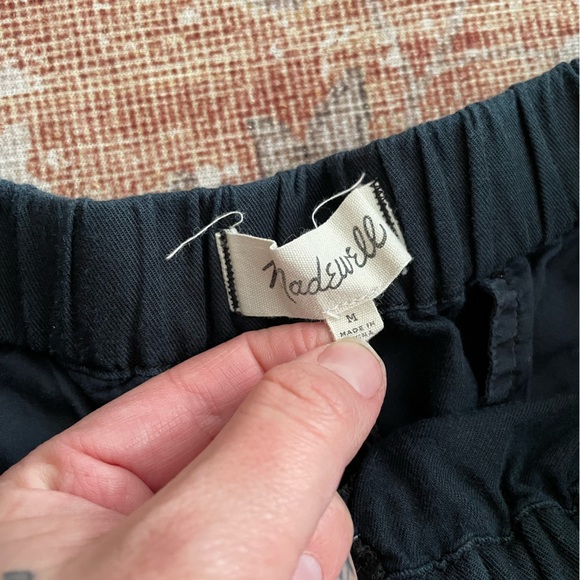 Madewell pull-on shorts - Picture 3 of 4